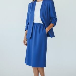 Elegant TanJay Blue Women's Skirt And Jacket 3/4 Sleeve Pockets Medium Executive